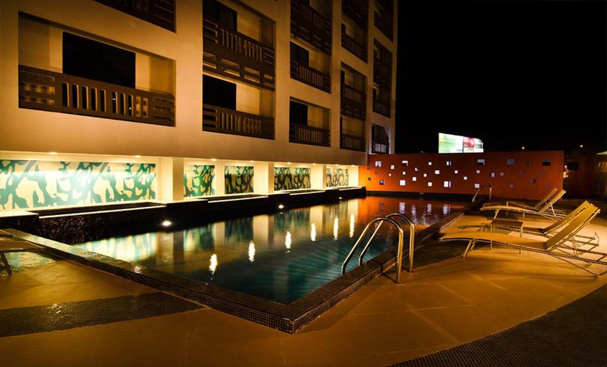 Maple Hotel Bangkok Ngoại thất bức ảnh