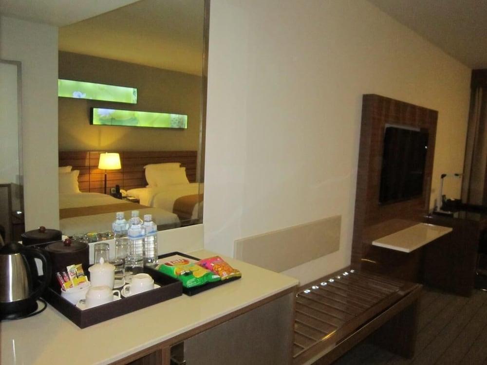 Maple Hotel Bangkok Ngoại thất bức ảnh